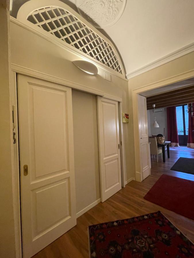 Katanehouse Charme Appartement Catánia Buitenkant foto